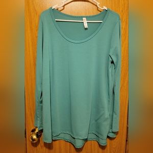Teal Lularoe top